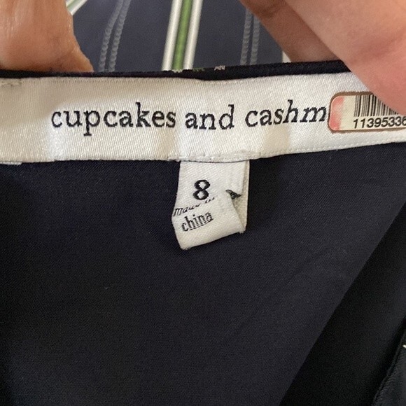 Cupcakes and cashmere Avery stripe jumpsuit size 8 - Picture 12 of 12